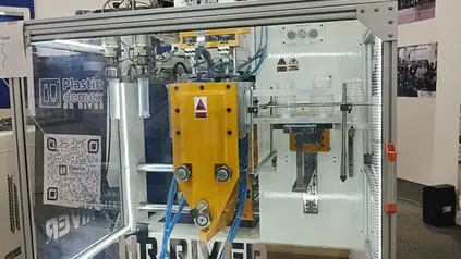 Proceso de extrusión soplado