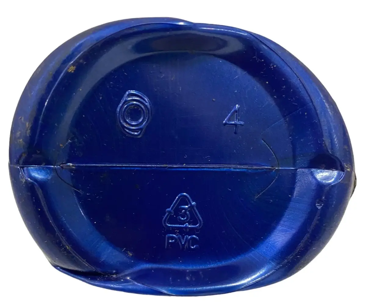 Envase de PVC fabricado por extrusión - soplado